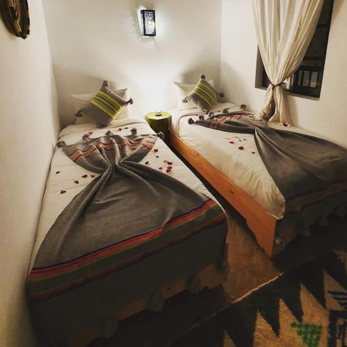 Charmant Riad Pour Familles Ou Groupes - Dar Mama Essaouira Exterior photo